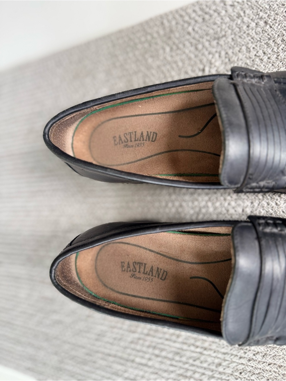 Eastland Newbury Black Genuine Leather Penny Loafers Size 7 - Picture 3 of 8